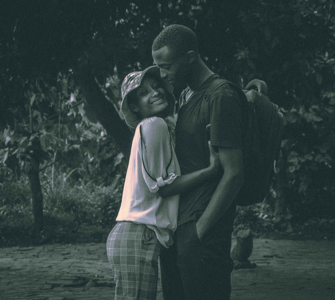 Oos Kesbeke en zijn vriendin Farenas: hun liefde, leven en leeftijd